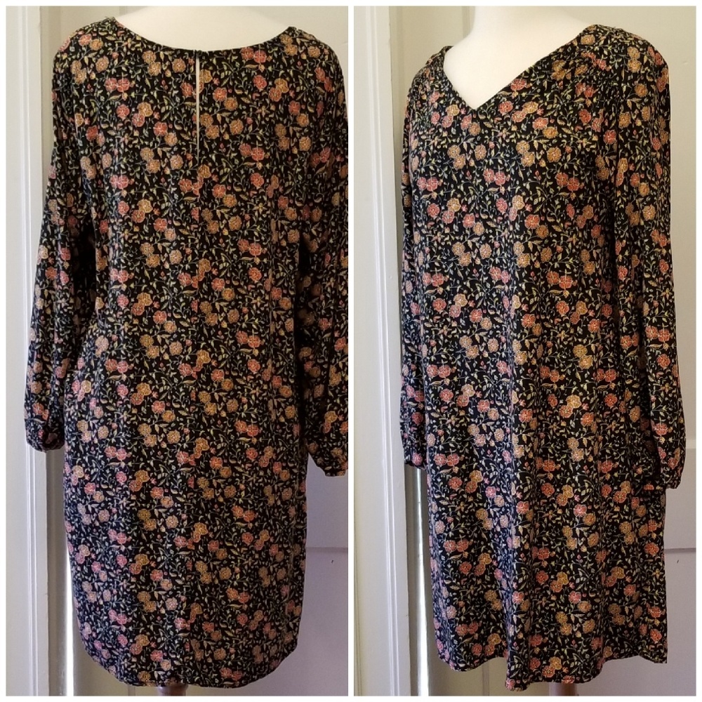 Old Navy flowered dress - Picture 2 of 5